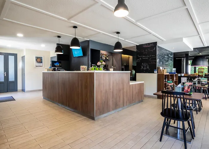 Hotel Campanile Melun Sud - Dammarie les Lys