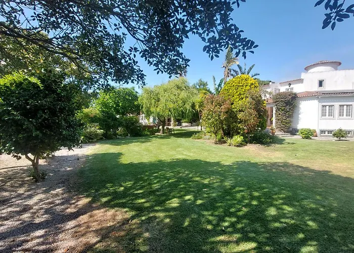 Vila Louro Santa Cruz 