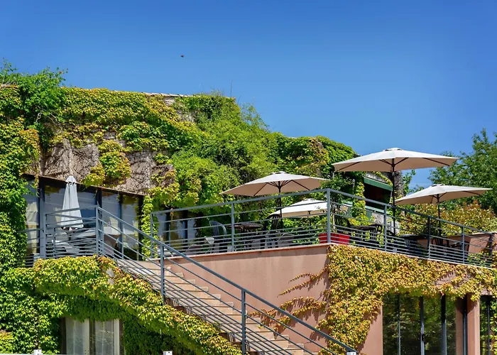 Hôtel&Résidence Lou Paradou Gréoux Les Bains