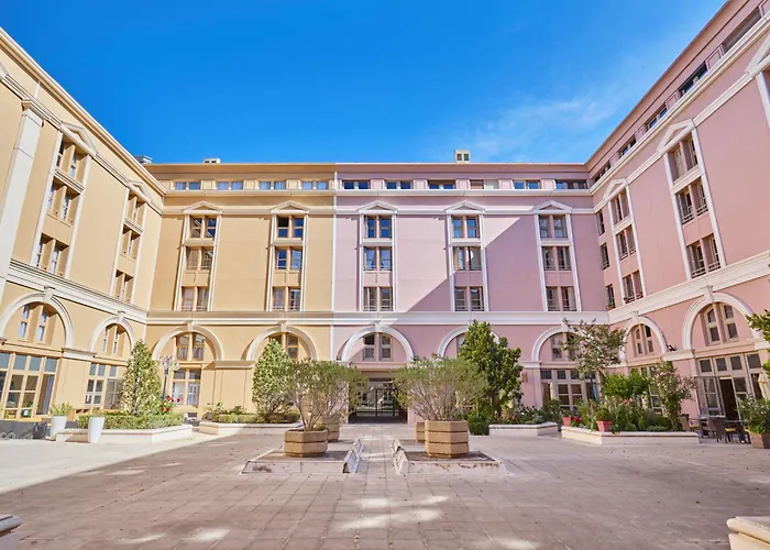 Appart Hotel Odalys City Aix en Provence Centre Palais des Congrès Aix-en-Provence