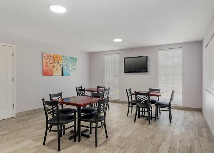 Quality Inn & Suites New Boston - Texarkana West