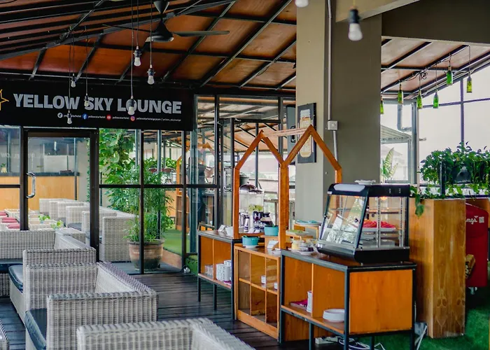 Yellow Star Gejayan Hotel Kejayan
