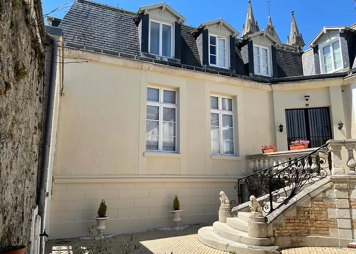 Les Hotes D'Eloise