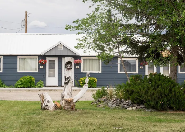 Sacajawea Inn