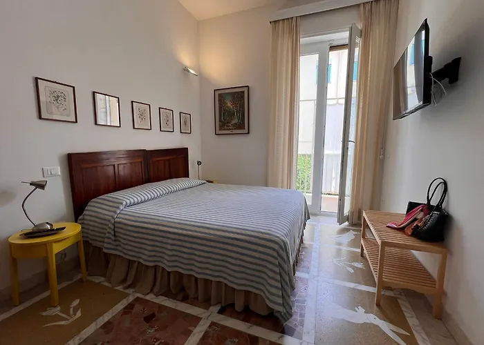 B&B Viale Italia 22 Follonica