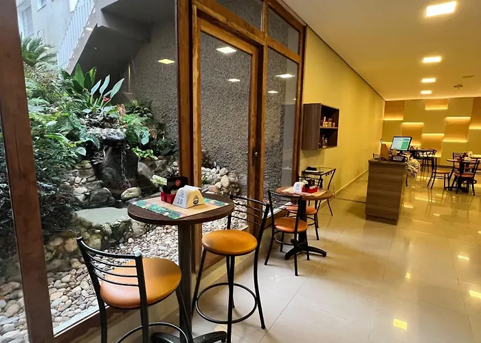 Regis Hotel I Registro 