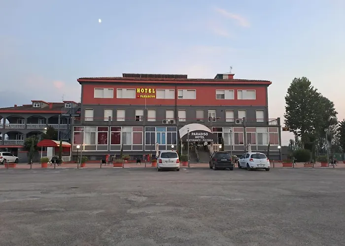 Hotel Paradiso