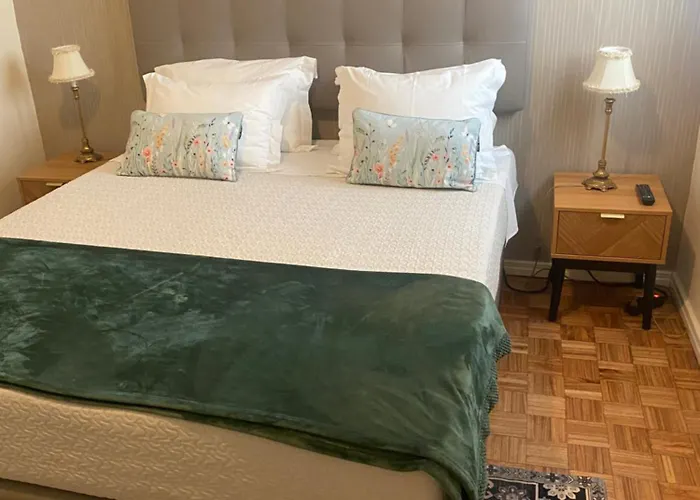Ester Guest House Chaves