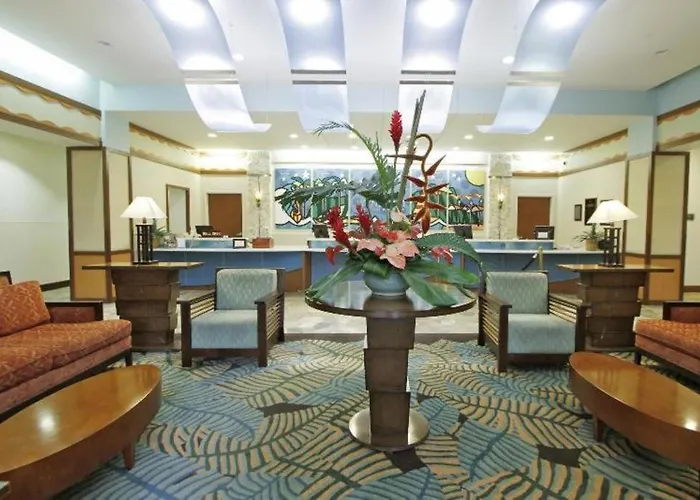 Club Wyndham At Waikiki Beach Walk Honolulu