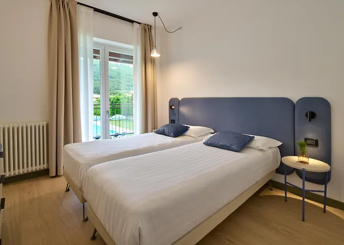 Residence Corte Delle Rose Garda 