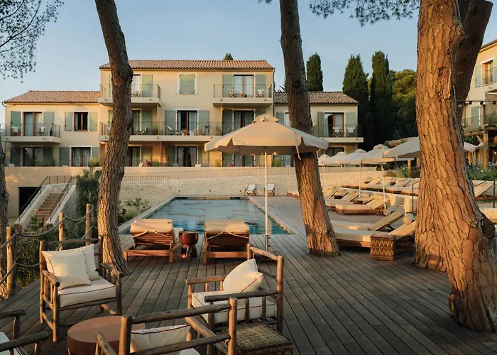 Boutique Hôtel Responsable et Restaurant Basgi Basgi Saint-Florent 