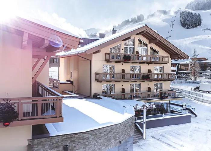 Hotel ALPINA Saalbach-Hinterglemm