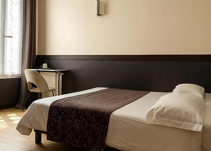 Hôtel des Bains 24h 7j Paris centre à 10 min Maisons-Alfort