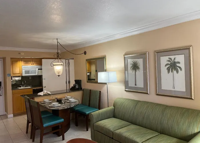 Palm Beach Shores Resort And Vacation Villas