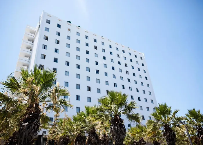 Grand Beach Hotel Tel Aviv