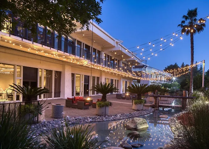 Doubletree By Hilton Sacramento Hotel