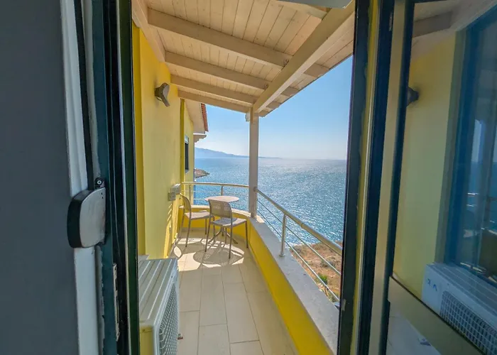Hotel Bahamas Sarandë