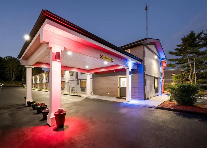 Super 8 By Wyndham Lewiston Auburn Area Hotel