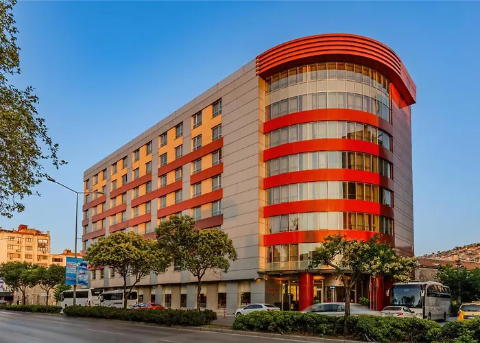 Hotel Ramada Plaza By Wyndham Izmir