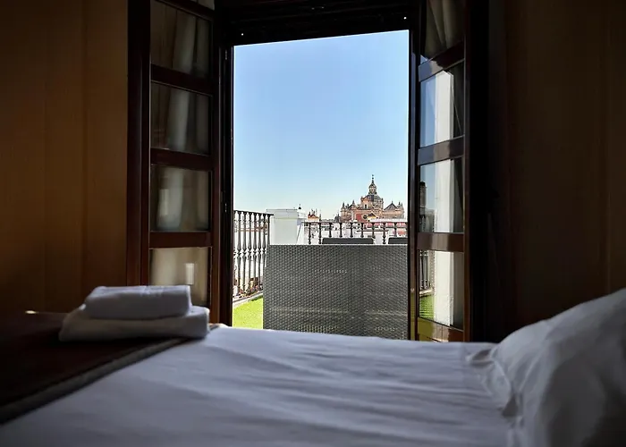 Hotel Plaza Sevilla