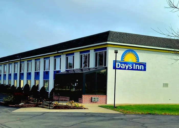 Days Inn By Wyndham Holland