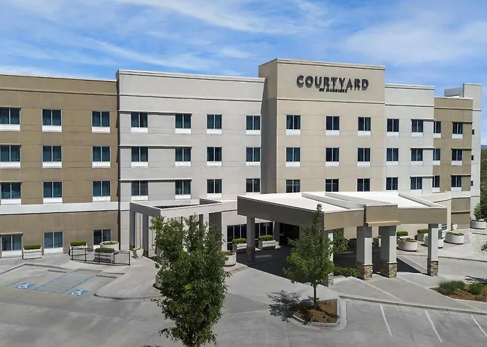 Courtyard By Marriott Atlanta Kennesaw Hotel