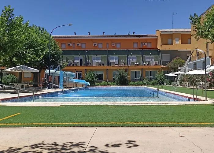 Hotel Río Piscina Priego de Córdoba