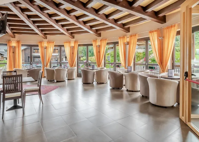 Hotel Dolomiti Chalet Vason