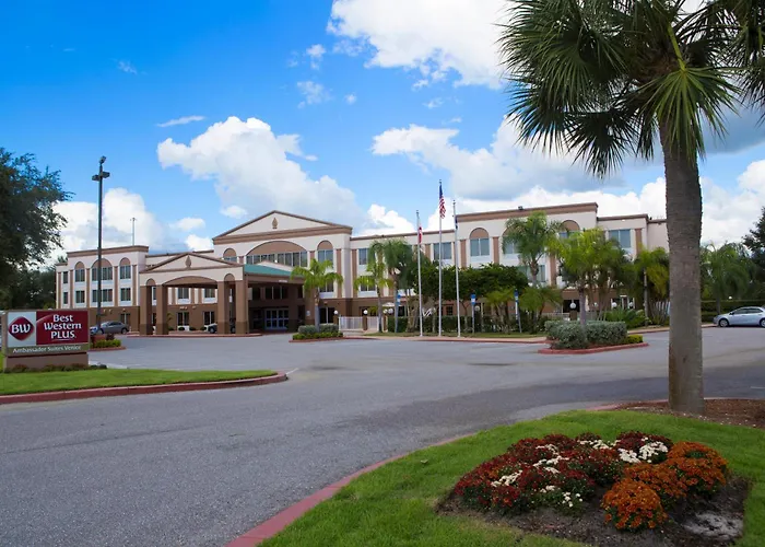 Best Western Plus Ambassador Suites Venice Gardens