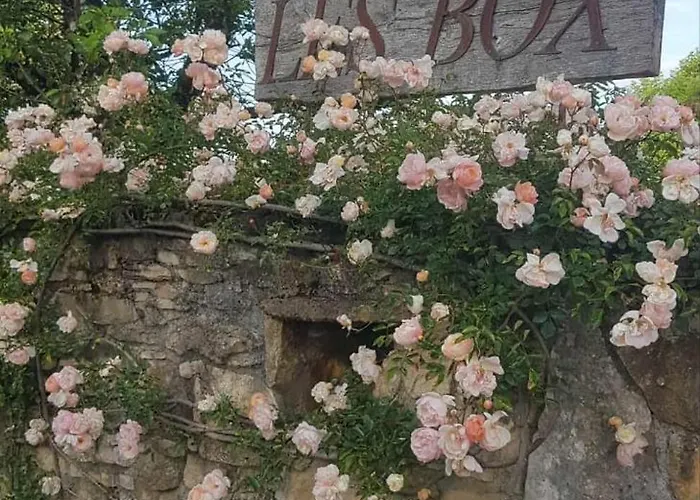 Hotel les Box à Lunan