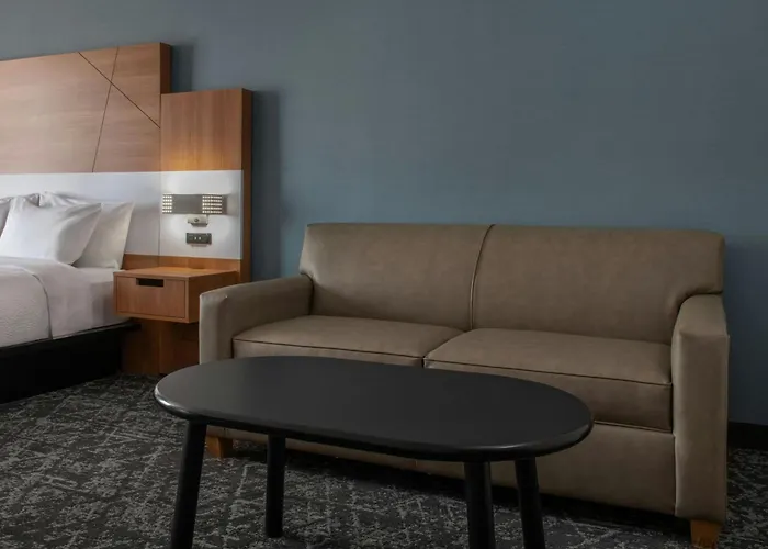 Fairfield Inn & Suites Oakland Hayward