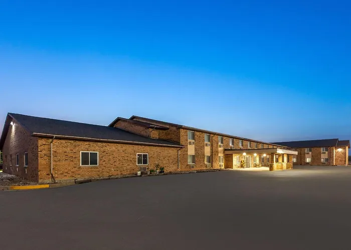 Baymont By Wyndham Manistee