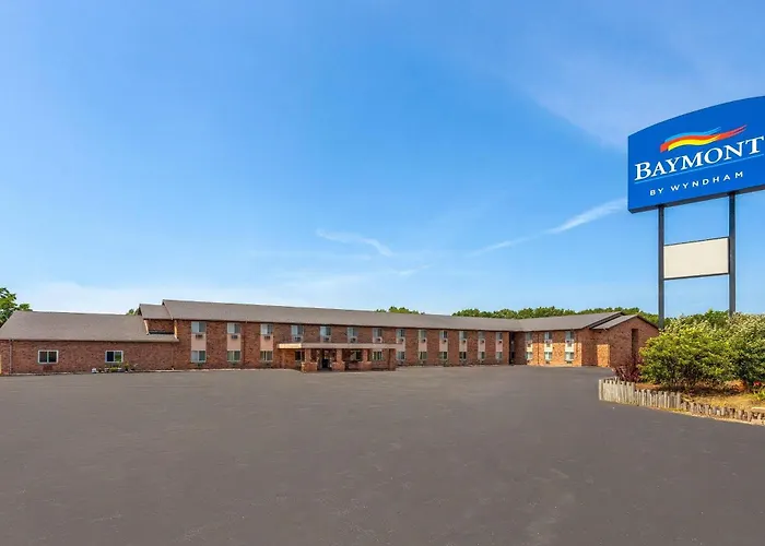 Baymont By Wyndham Manistee