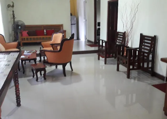 The Max Villa Negombo