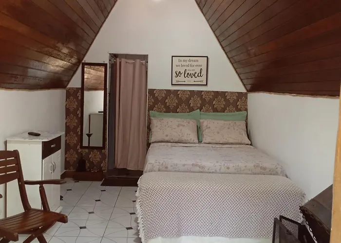 Chale Rancho Aratama Acomodação com café da manhã Jacareí
