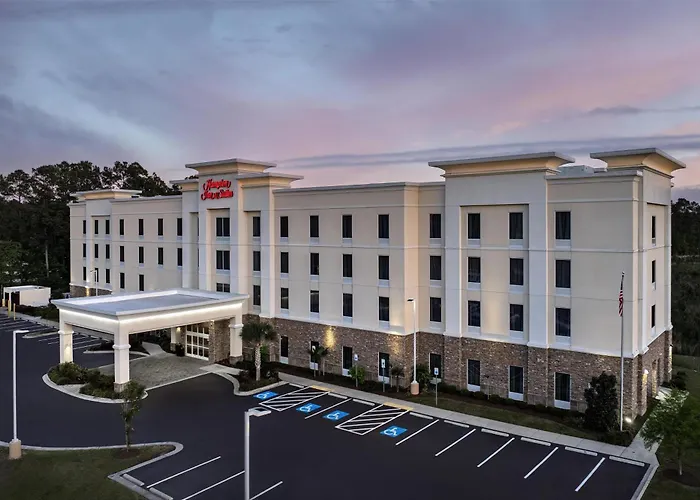 Hampton Inn & Suites Walterboro