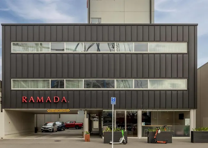 Ramada Suites By Wyndham Christchurch City