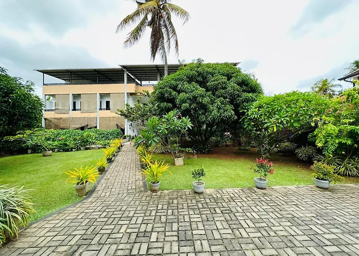 Sunrise Palace Negombo