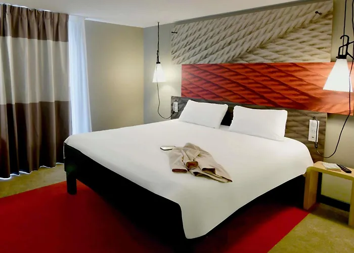 Hotel Ibis Brest Kergaradec