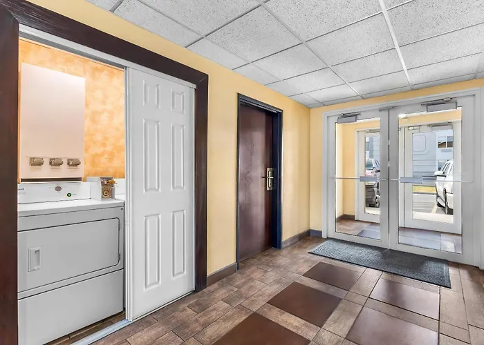 Quality Inn & Suites Salt Lake City Airport West