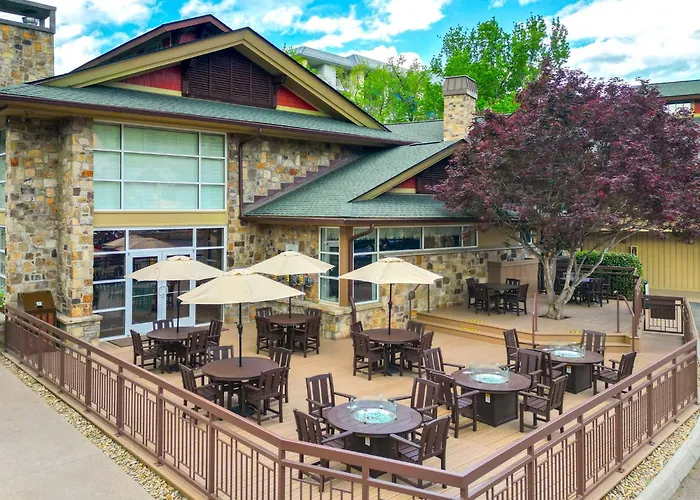 Greystone Lodge On The River Gatlinburg