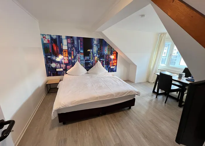 Hotel Bitzer Backnang Zentrum 24h Check In Frühstück zubuchbar gratis Parkplätze
