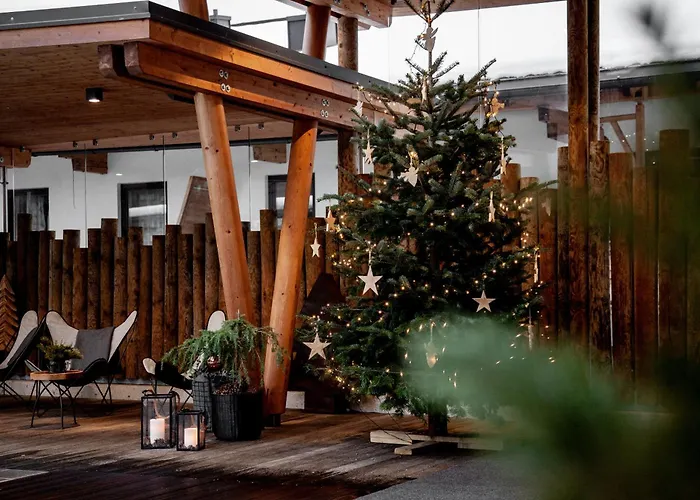 Hotel Sonnegg Saalbach-Hinterglemm