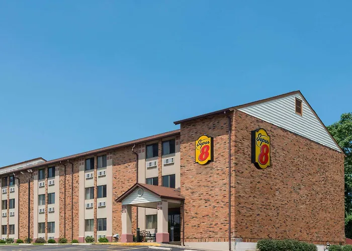 Super 8 By Wyndham St Charles Hotel Saint Charles
