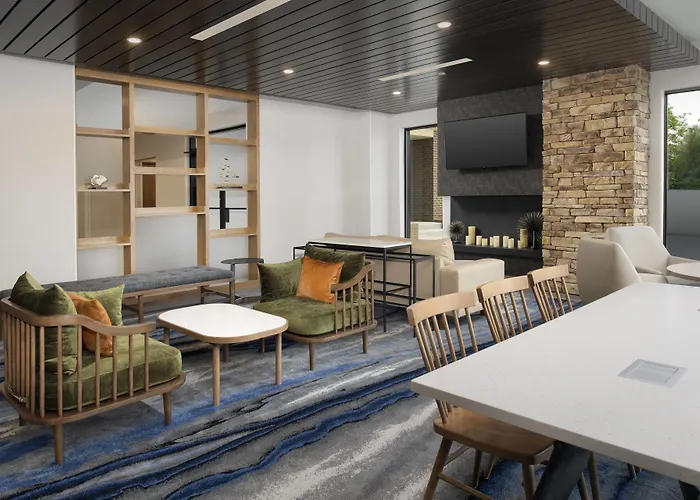 Fairfield Inn & Suites By Marriott Alexandria West/Mark Center