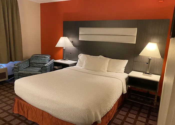 Americinn By Wyndham Hudson