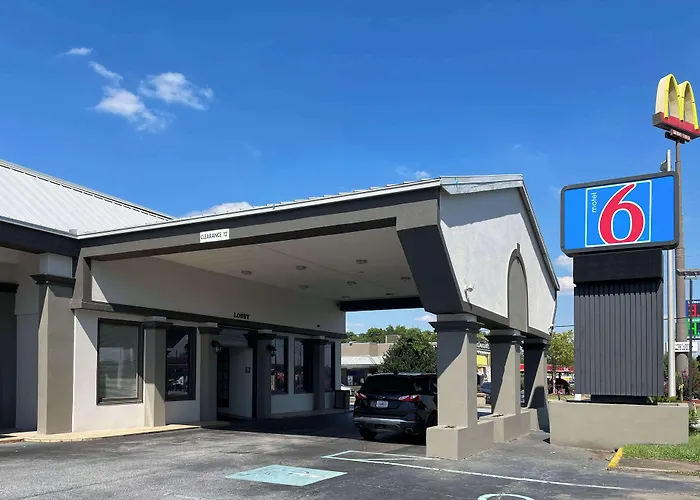 Motel 6 Opelika Al