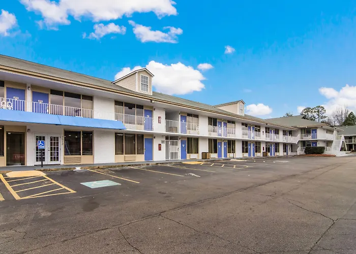 Motel-6 Lagrange Ga
