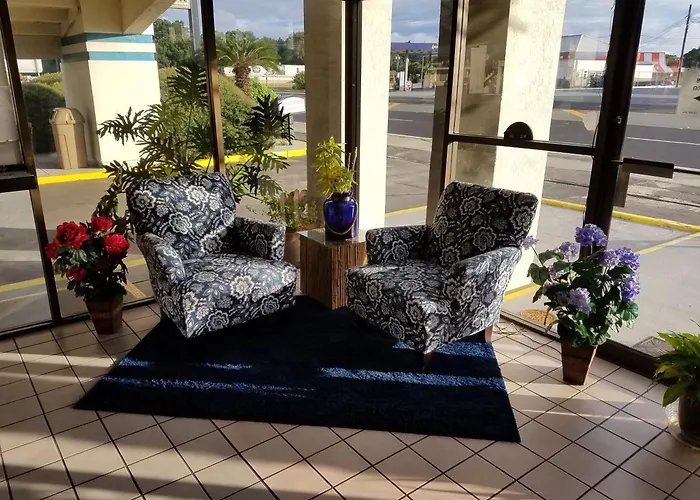 Western Inn - Pensacola Beach Haven