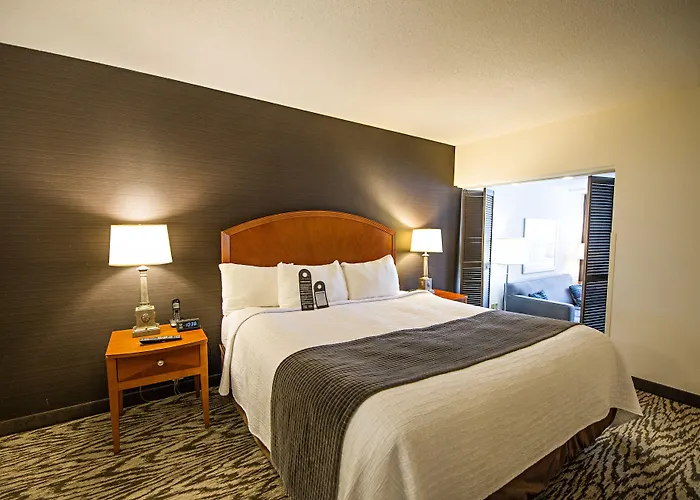 Halifax Hotels